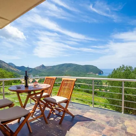 Eco Village Buljarica Budva